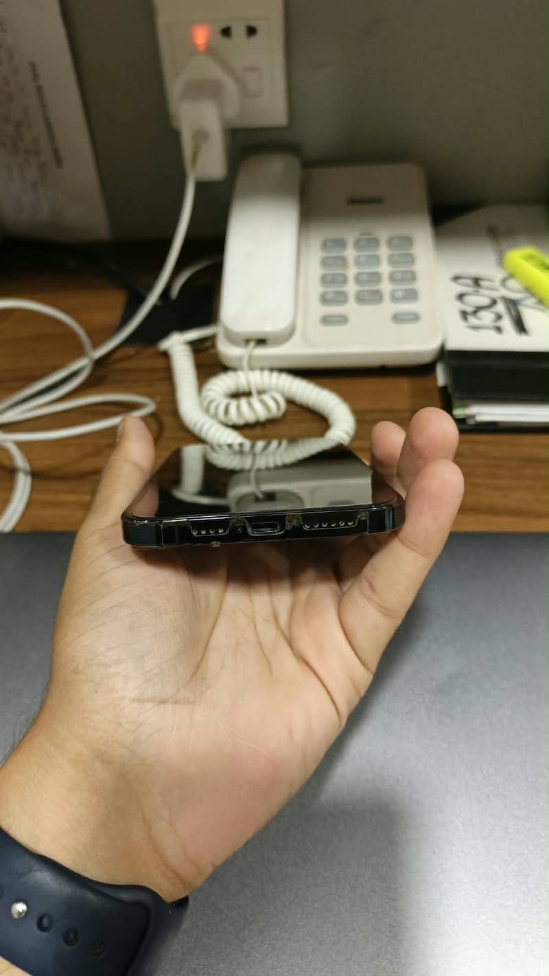 Apple iPhone 12 Pro Max 3