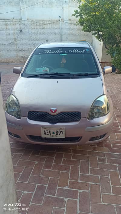 Toyota Vitz Model 2000. Imported 2013