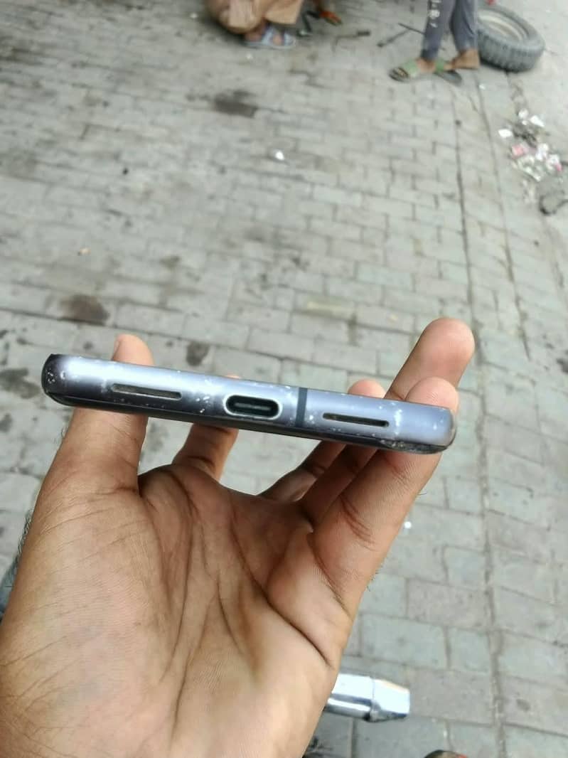 Google Pixel 7 3