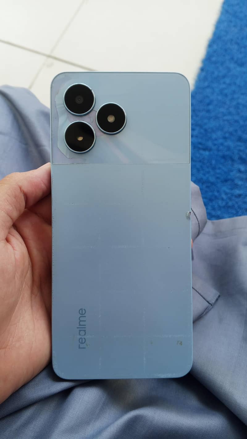 Realme 5 6