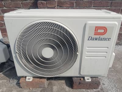 رابط نمبر 03004313017 نیو کنڈیشن ھےدو سیزین استعمال ہوا ھے
