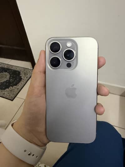 Apple iPhone 15 Pro