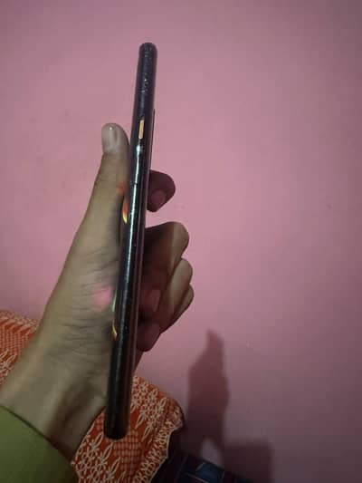 One Plus 7 Pro McLaren edition