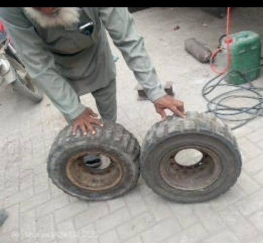lifter tyre 0
