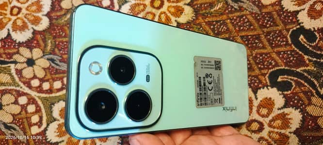 Infinix Hot 40