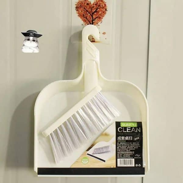T  Plastic Dust Pan Supadi with Brush