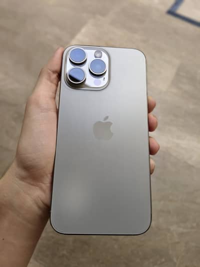 I phone 15 pro max Jv