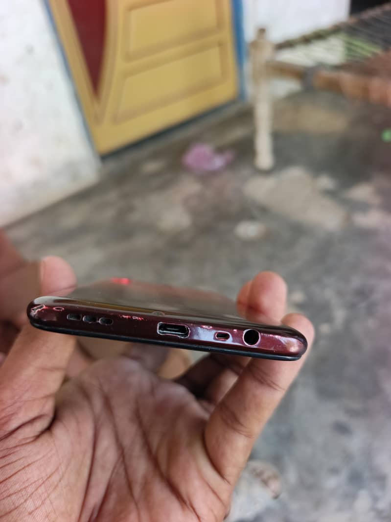 OPPO A31 8