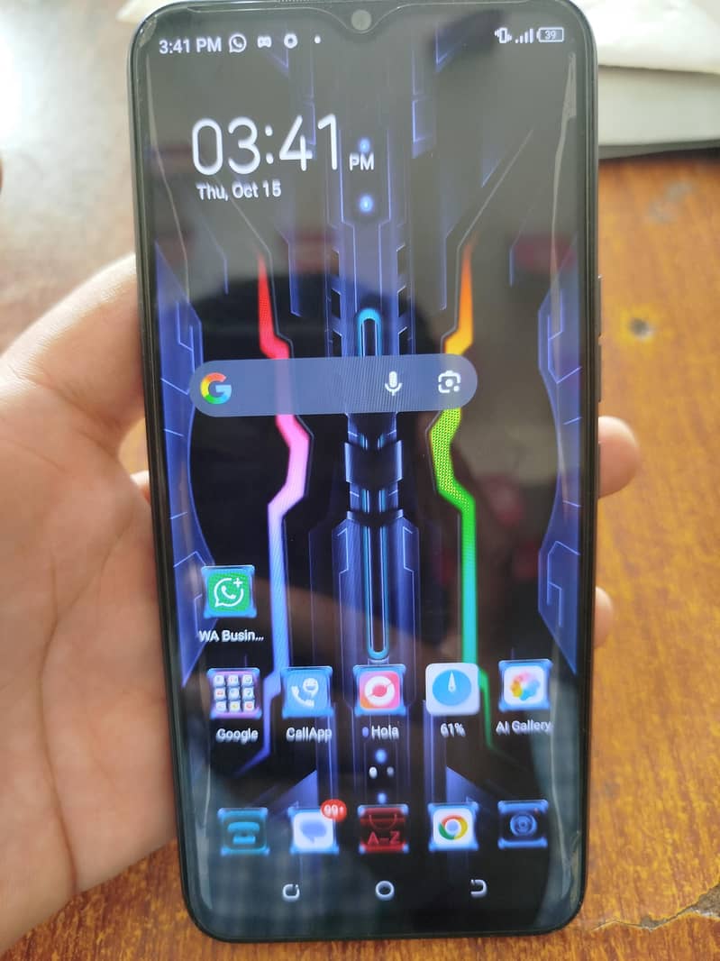 Tecno Spark 8C 3