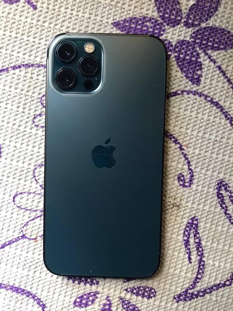Apple iPhone 12 Pro 3