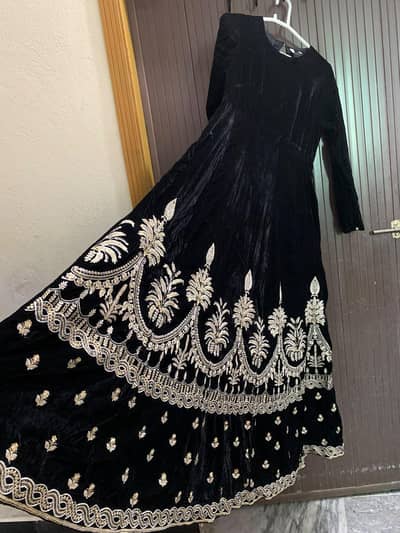 Luxury Black Velvet Anarkali Maxi Dress with Elegant Golden Embroidery