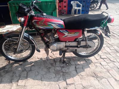 2023 model Honda 125 c