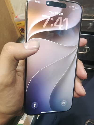 Apple iPhone 16 Pro Max