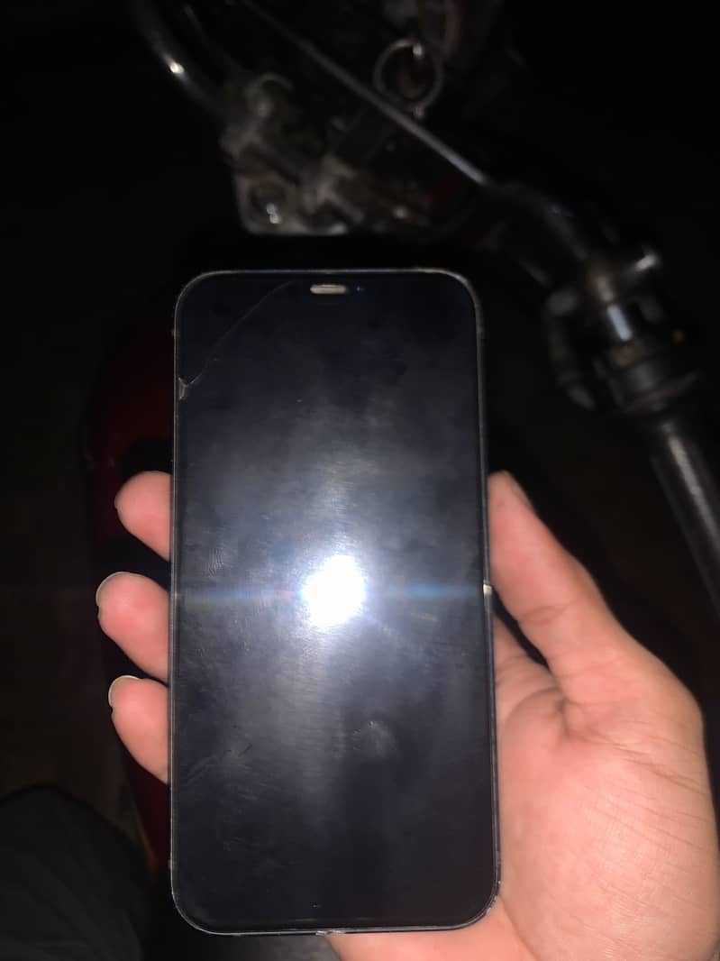 Apple iPhone 12 0