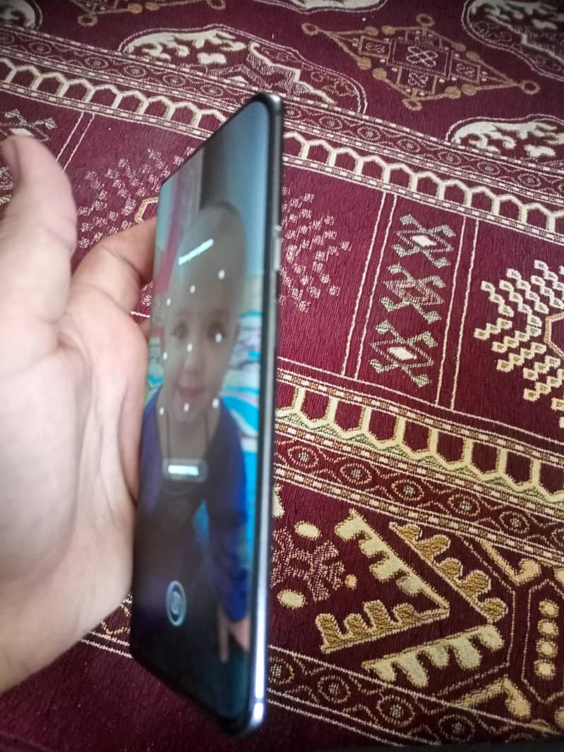 One Plus 7 Pro 1