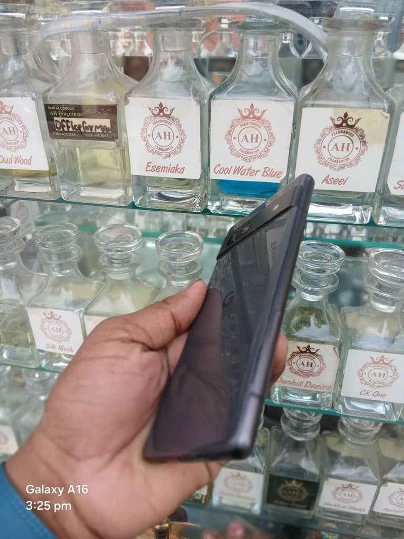Google Pixel 7a 3