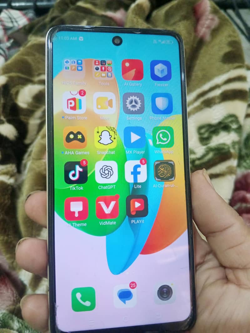 Tecno Spark 20C 2