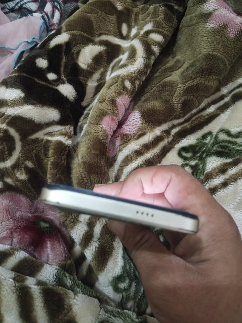 Tecno Spark 20C 6