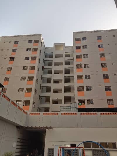 Corner, Lease, West Open, Brand New Huge Luxurious Flat, 1st Floor, All Utilities, Parking, Play Area, Community Hall, BANK LOAN POSSIBLE. GREY NOOR TOWERS SCHEME 33