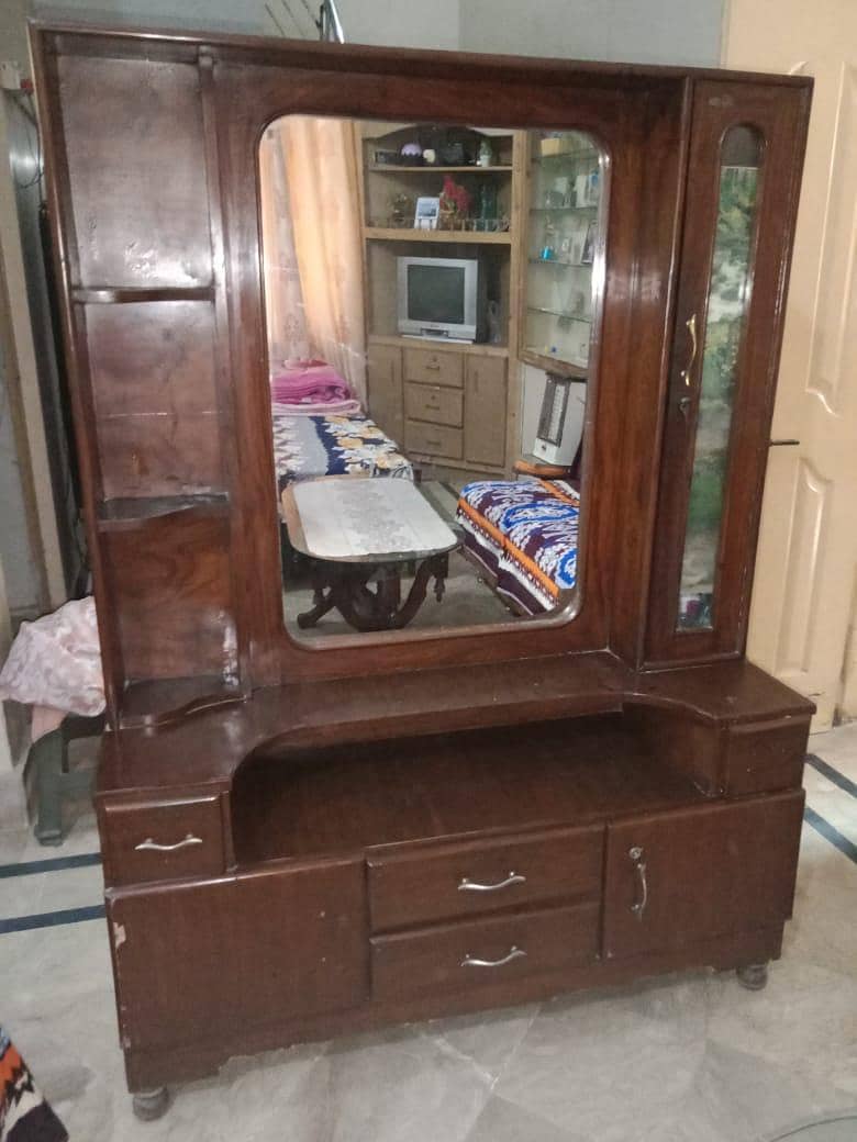 Solid Wood Dressing Table with big Mirror 1