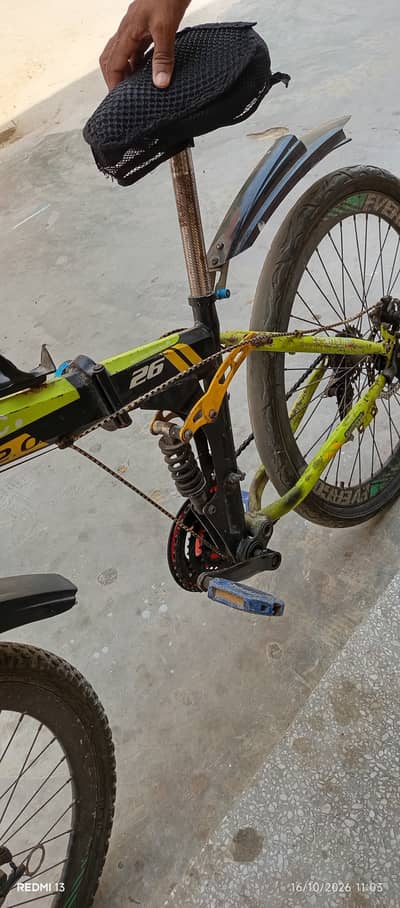 Sports cycle with folded mechanism and gear system