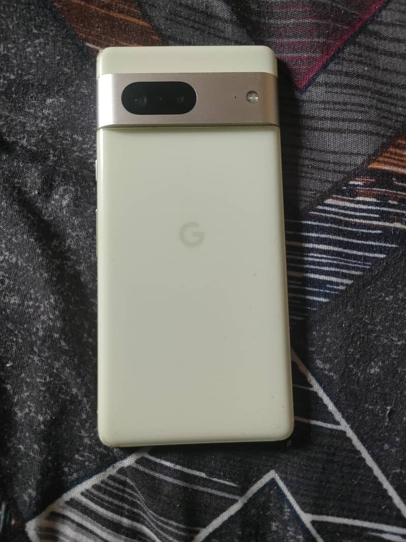 Google Pixel 7 9