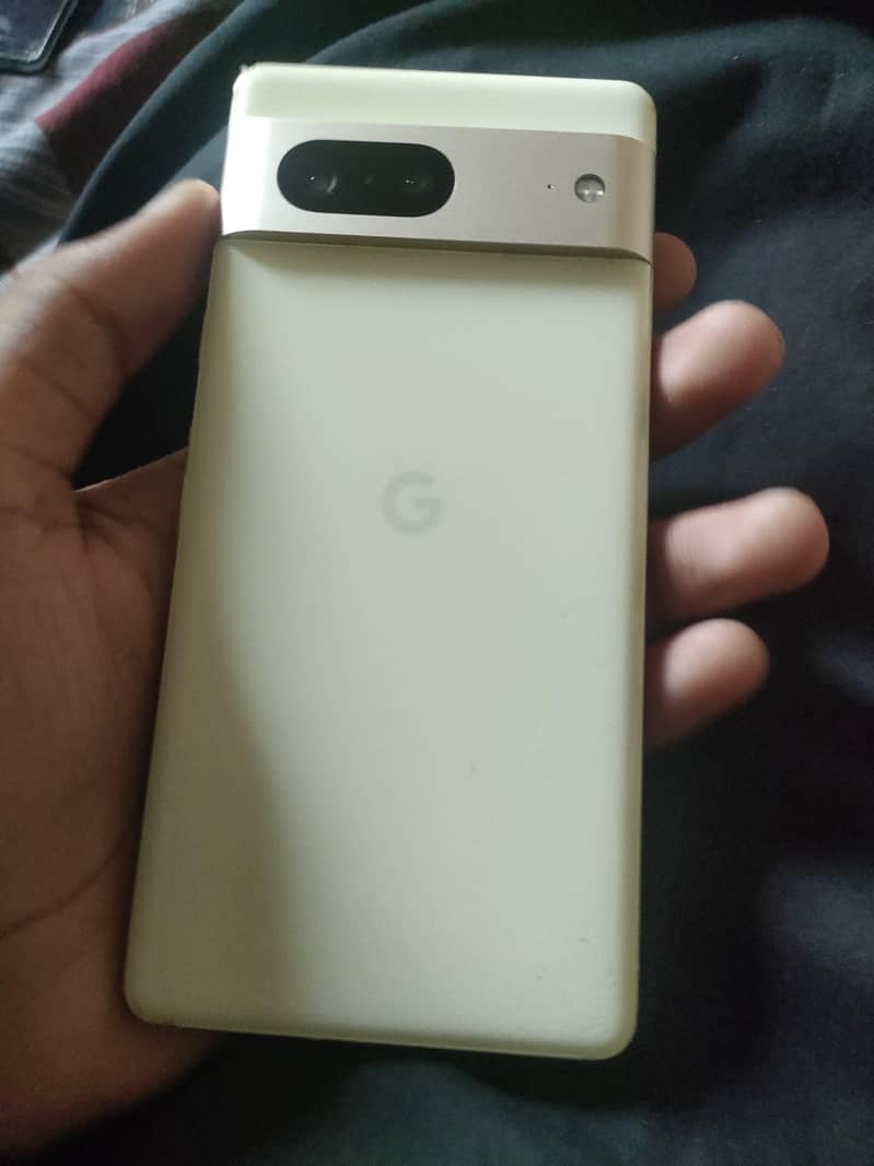 Google Pixel 7 10
