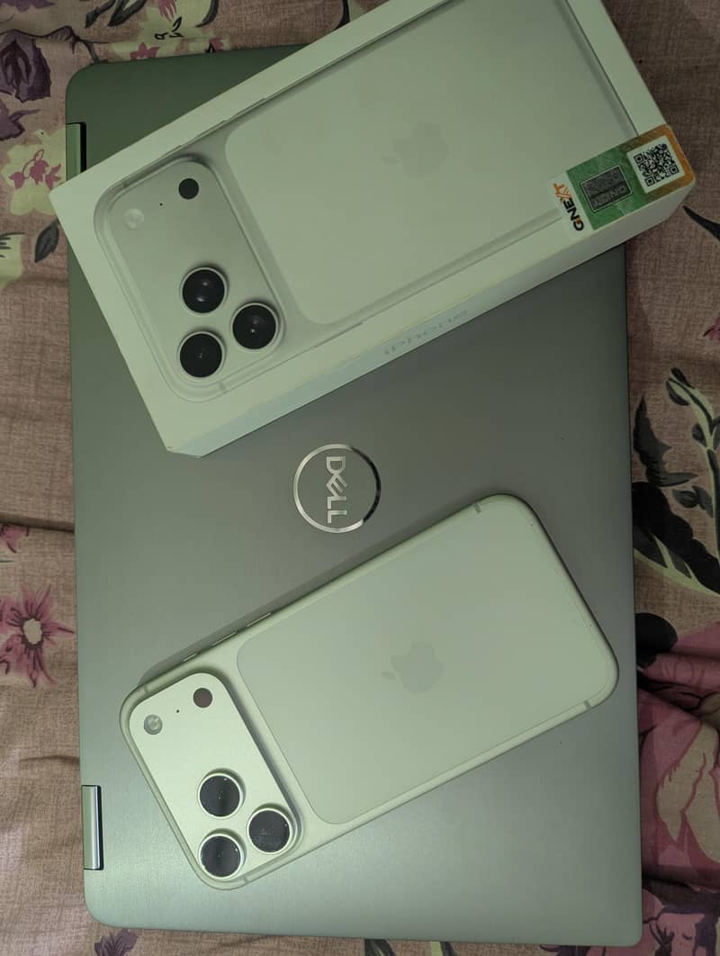 Apple iPhone 17 Pro Max 1