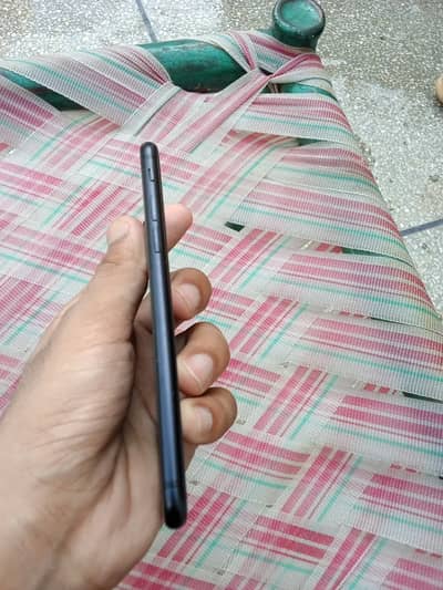 Apple iPhone SE 2020