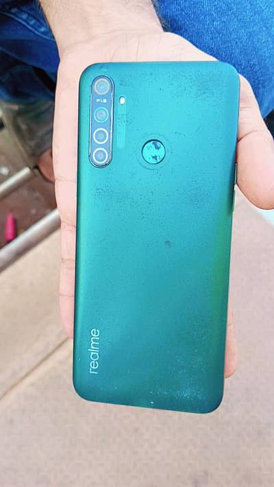 Realme 5i 4/64  Rs. 12000