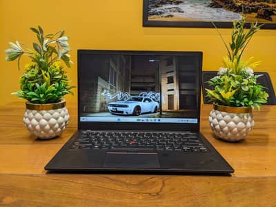 Lenovo ThinkPad X1 Carbon Series,Core i7 10th Gen,16GB RAM/512GB SSD