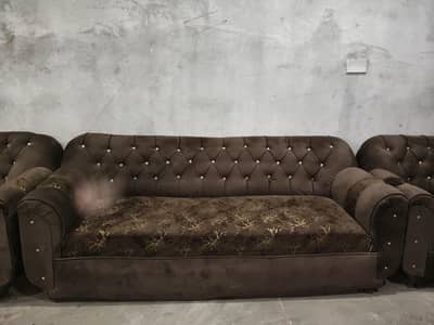 5 seaters sofa available in brown texture colour A1 condition new sofa