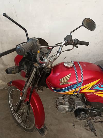 Honda CD 70 2020