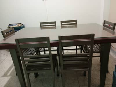 6 Seater Iron Dining Table with Wooden & Glass Top
