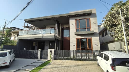 A Brand New Designer House Double Storey + Basement 550 sq yrs West Open At Dohs Phase 2 Malir cantt