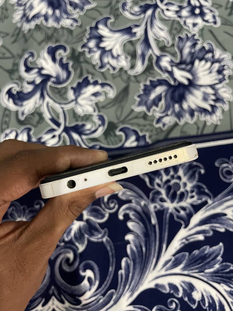 Tecno Spark 10 Pro 3