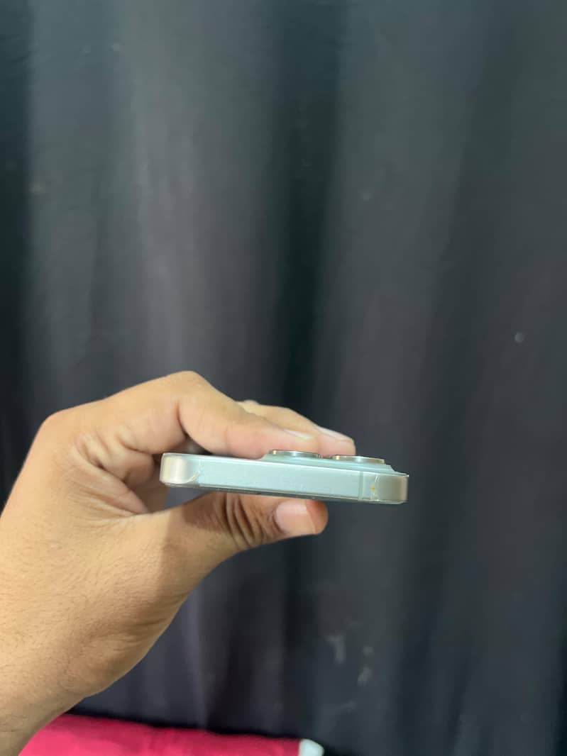 Apple iPhone 15 Pro 5
