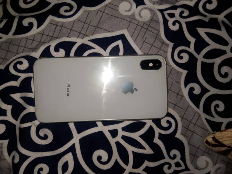iPhone X 3