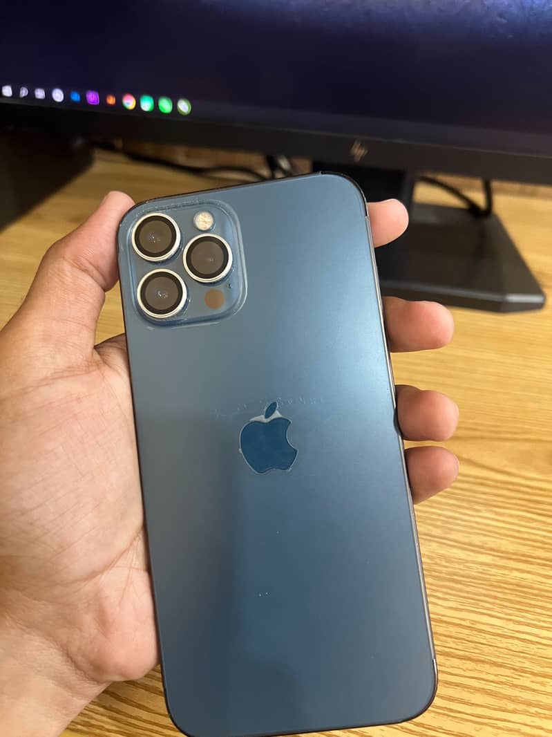 Apple iPhone 12 Pro Max 1