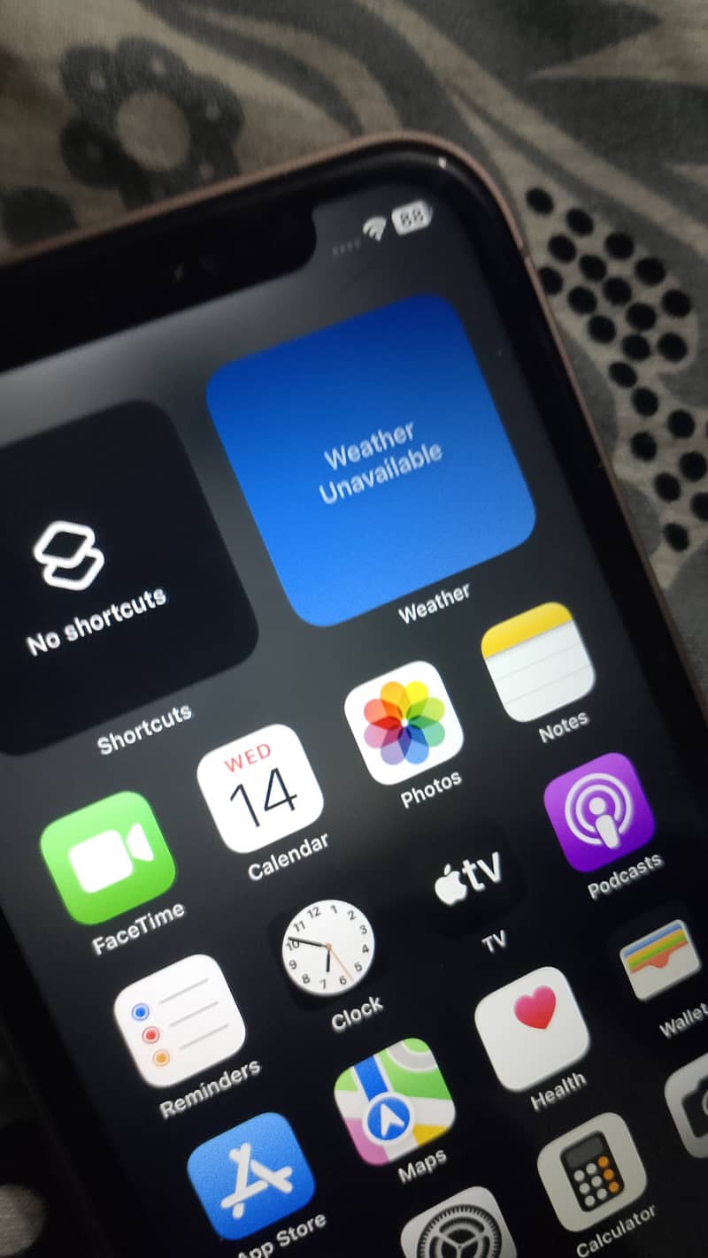 Apple iPhone XR 12