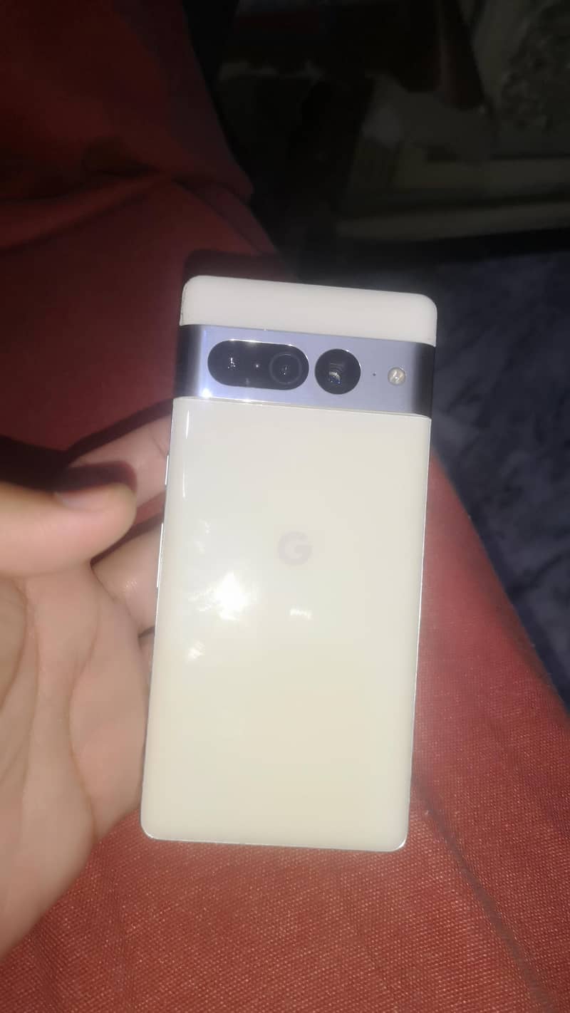 Google Pixel 7 Pro 8