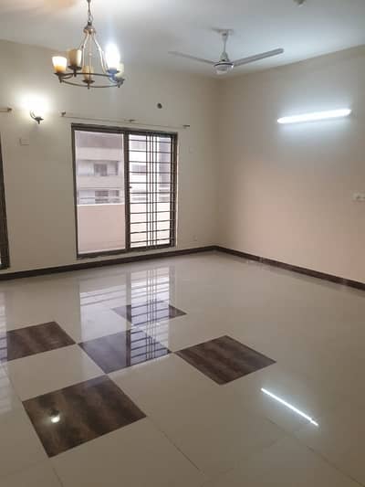 For Rent 3 Bed DD Flat Askari 5 G+9 Building 1st Floor