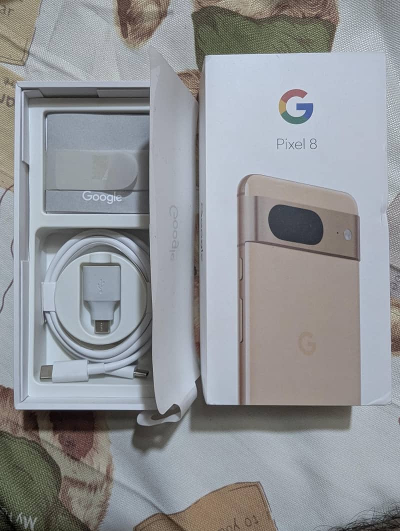 Google Pixel 8 with Box 7