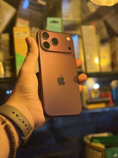 Apple iPhone 18 Pro Max JV