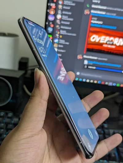 One Plus 9 Pro 12/256 GB PTA approved 0340,0095664 my WhatsApp number