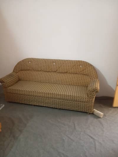 plaie me bana hoa furniture urgent For sale