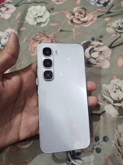 Infinix Hot 60 pro