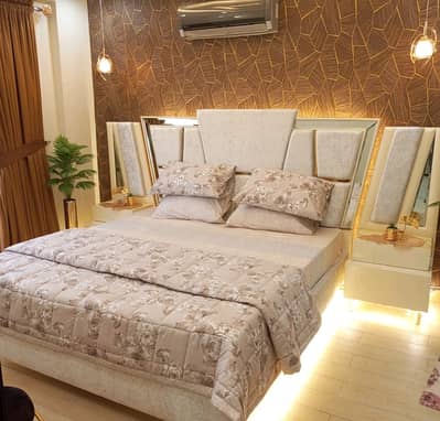 Flat Of 430 Square Feet Is Available In Contemporary Neighborhood Of Multan Road