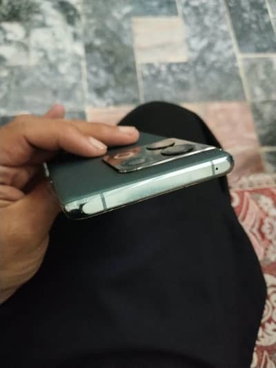 One Plus 10 Pro