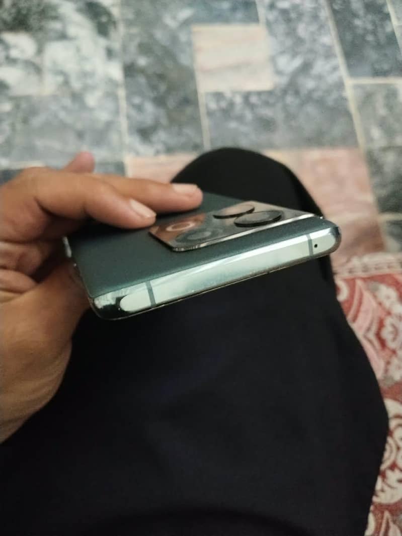 One Plus 10 Pro 0